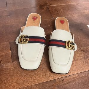 Gucci slippers / loafers size 39